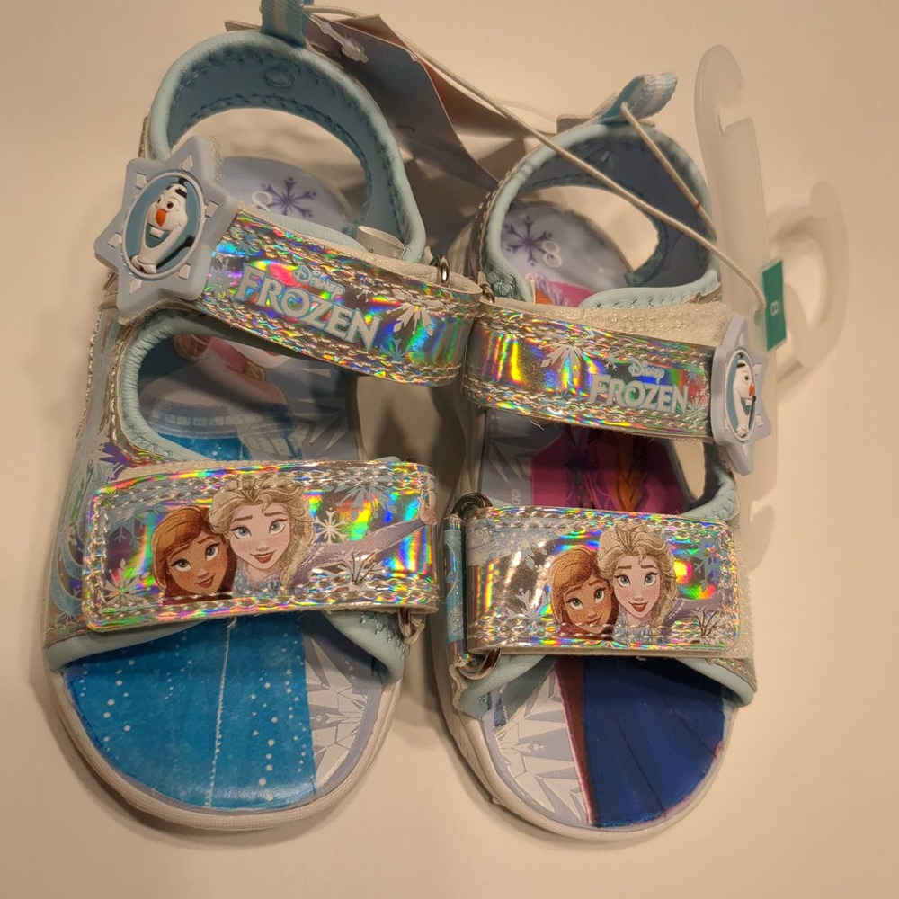 Size 8 Disney Frozen sandals